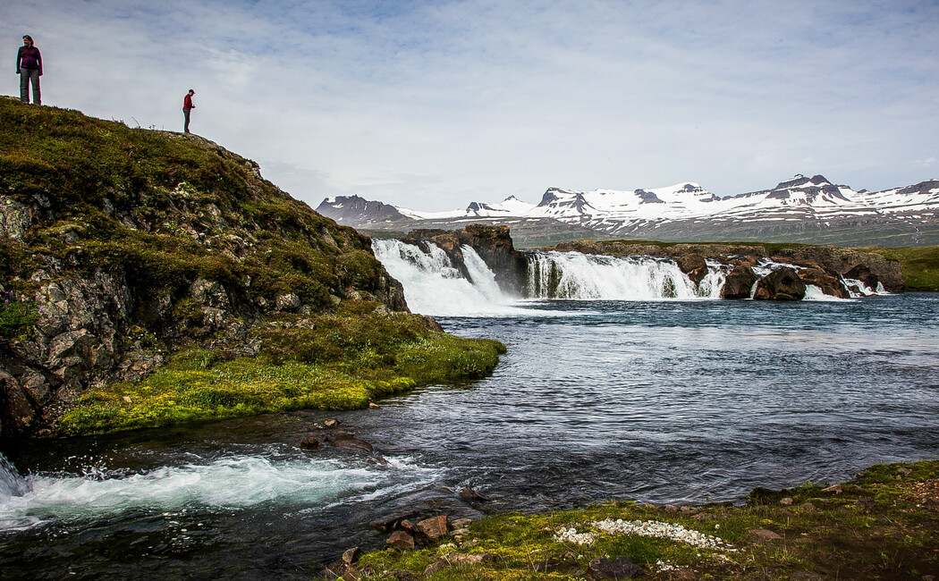 Ţara gheţarilor şi a vulcanilor