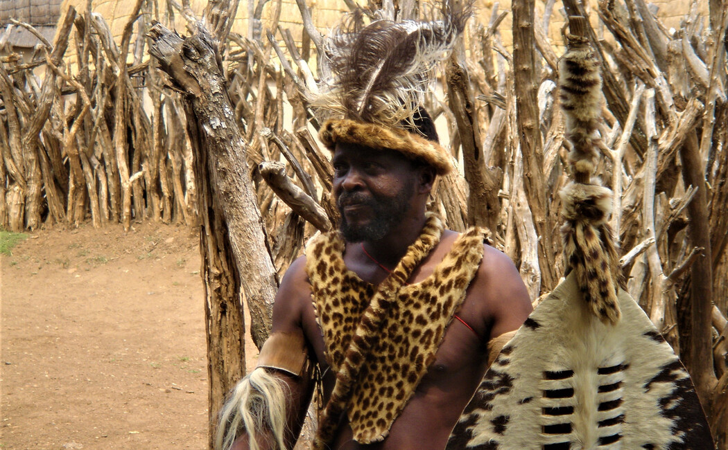 Prezentul sud-african, safari şi escapadă la Cascada Victoria