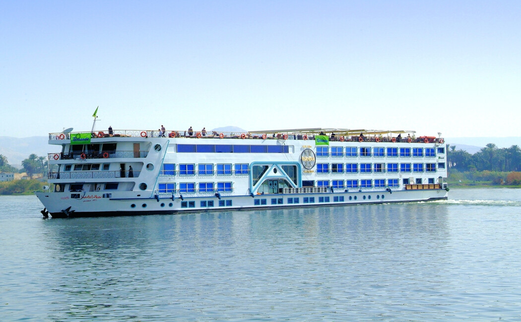 Călătorie deluxe în lumea faraonilor și a piramidelor
